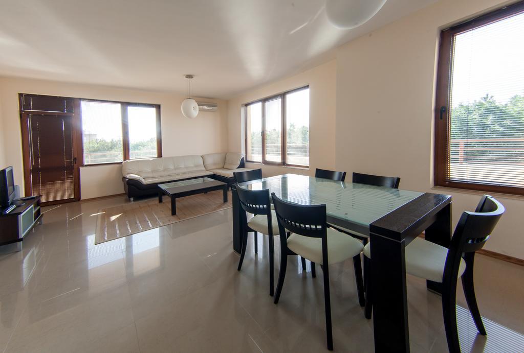 Lighthouse Golf Private Apartment