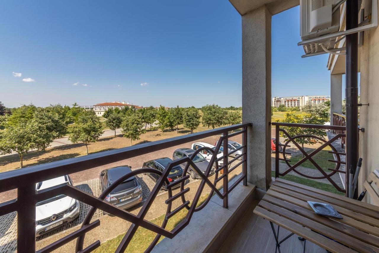 Lighthouse Golf Private Apartment *