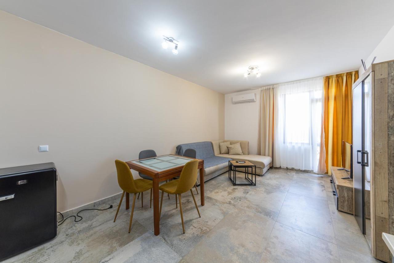 Lighthouse Golf Private Apartment *