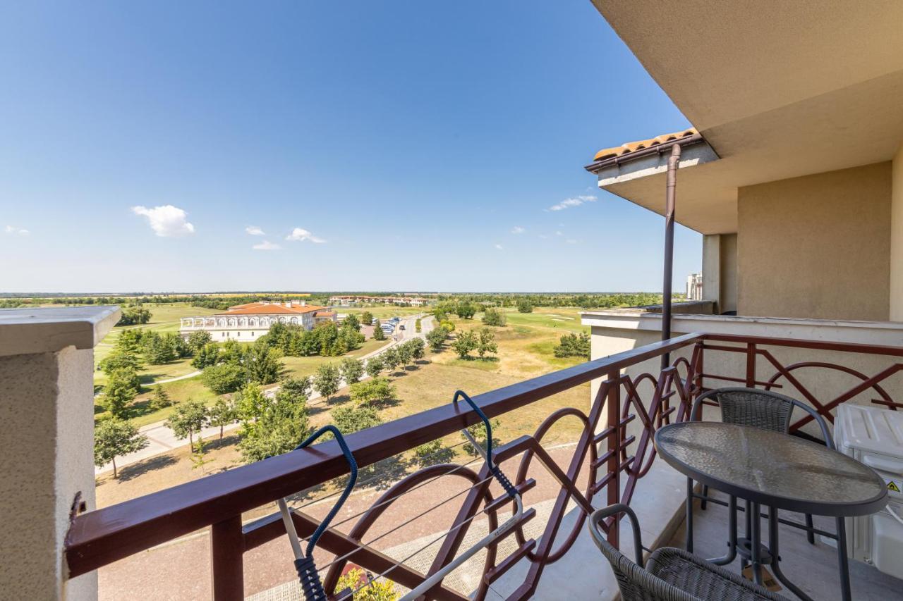 Apartment Lighthouse Golf Private Balchik