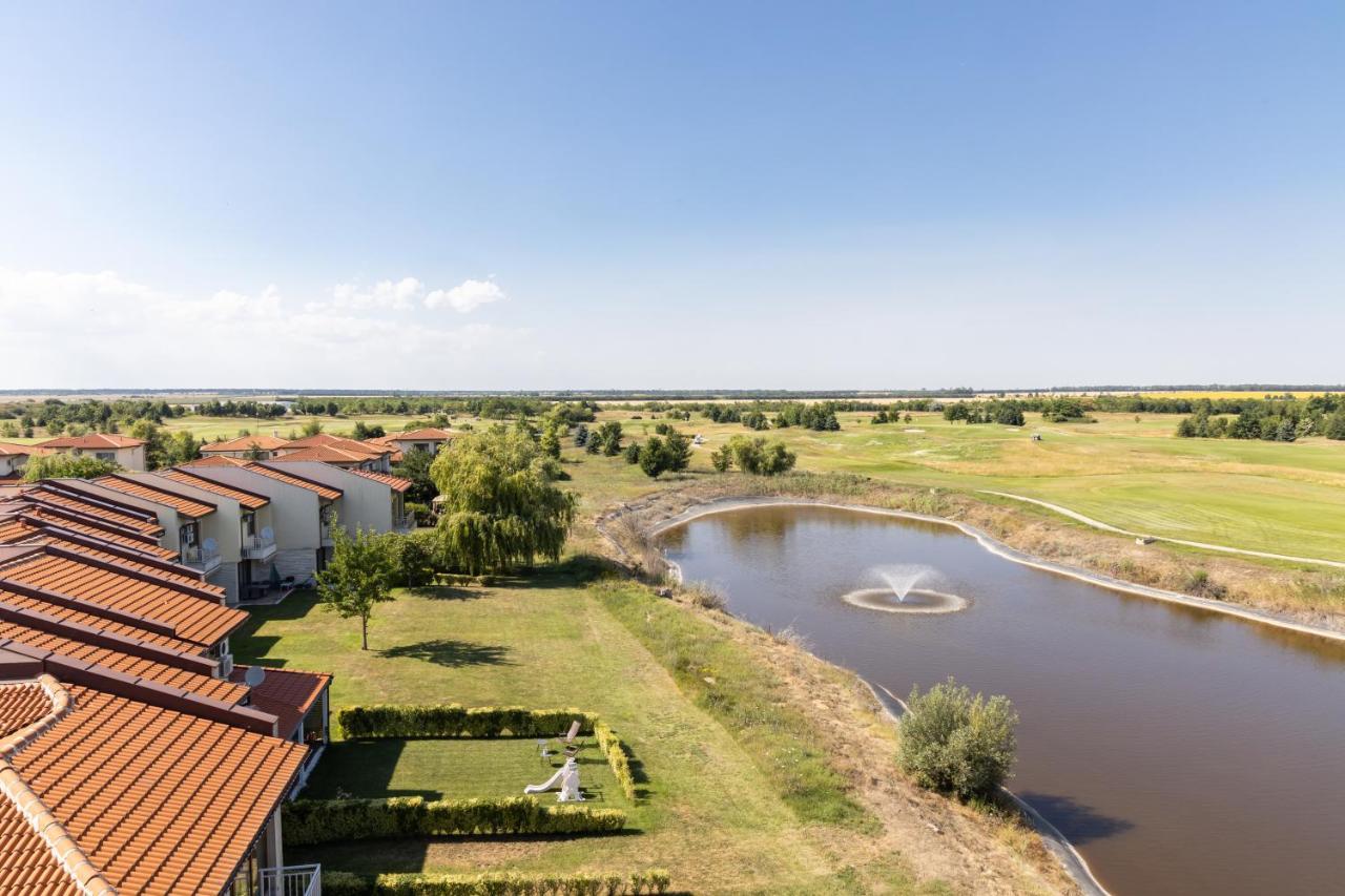 Lighthouse Golf Private Apartment *